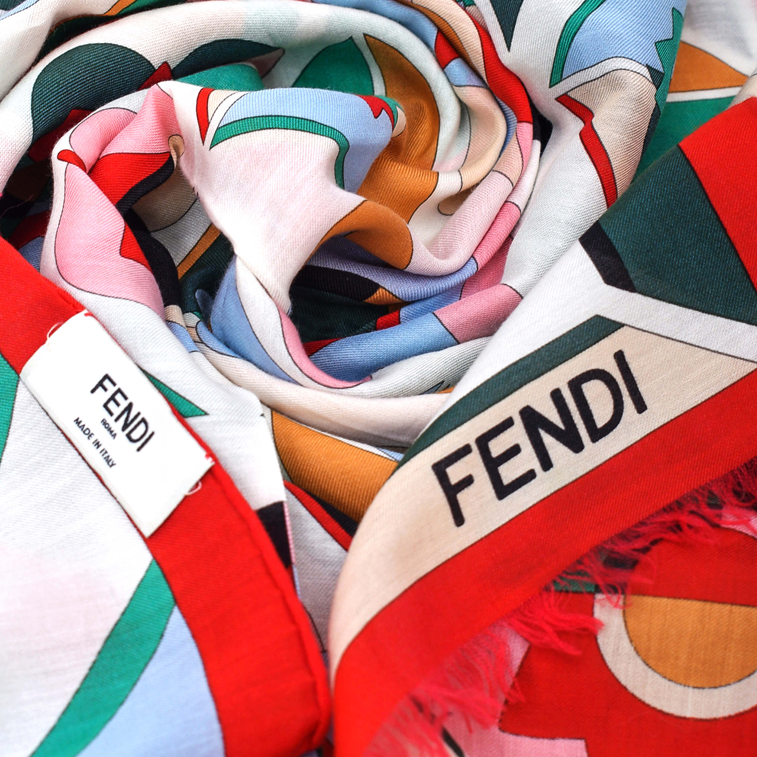 Fendi - Red&Multicolor Floral Print Cotton Shawl